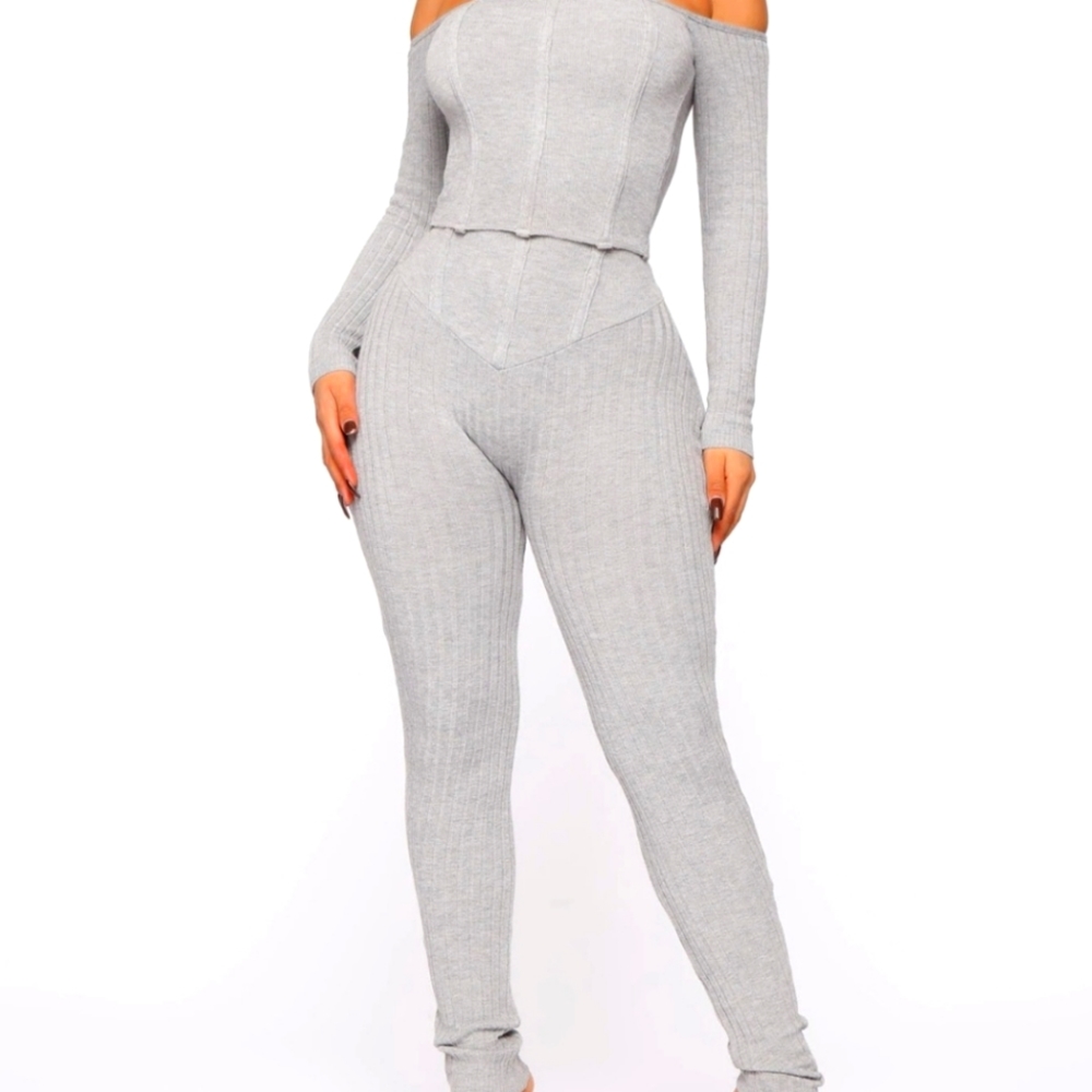 Two Piece Outfit - Light Gray - Large